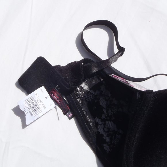 Secret Lace Black Fuchsia Bra - NWT - Picture 9 of 10